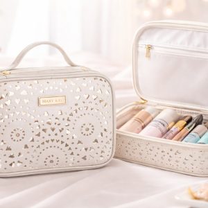 ,,MARY KAY,, - Elegantní kosmetická taštička
